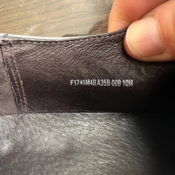 John Varvatos Strummer Wingtip size 10US - Picture 10 of 11